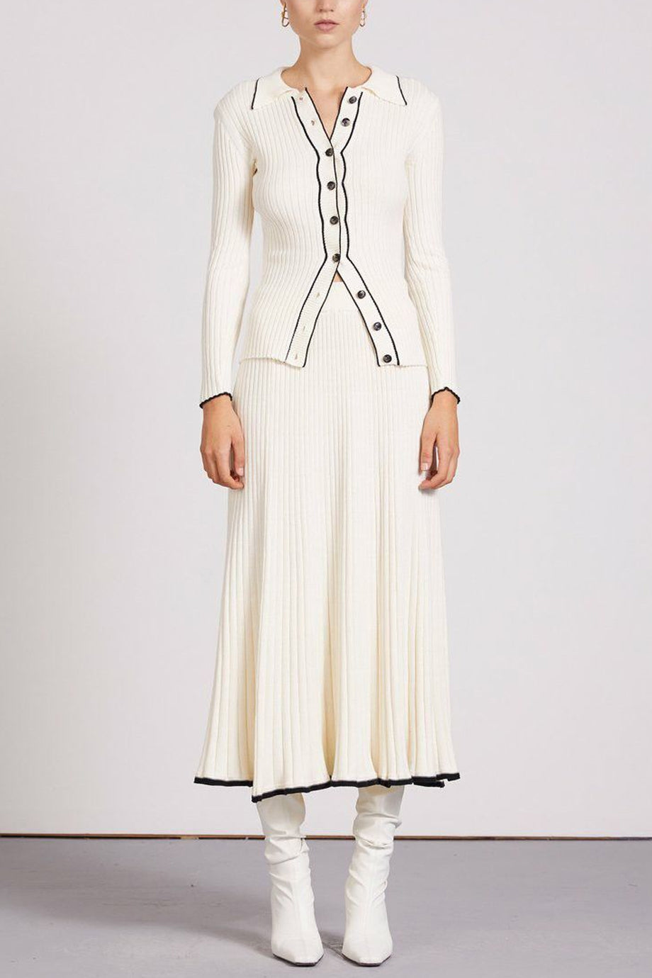 Maurelle Gebreide Set met Vest en Rok