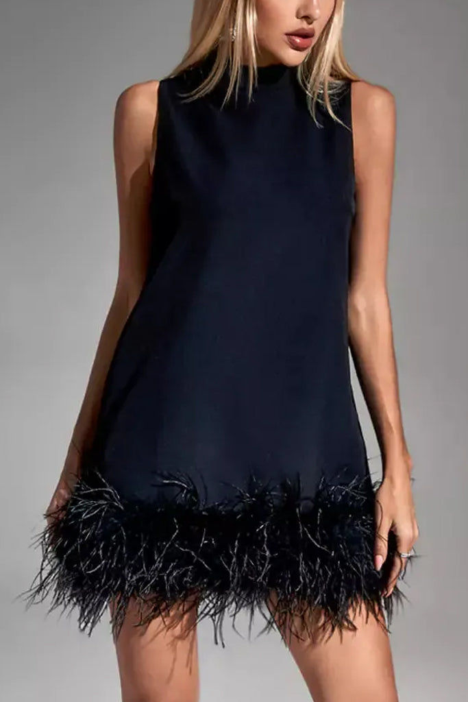 Otter zwarte mini-jurk met veren