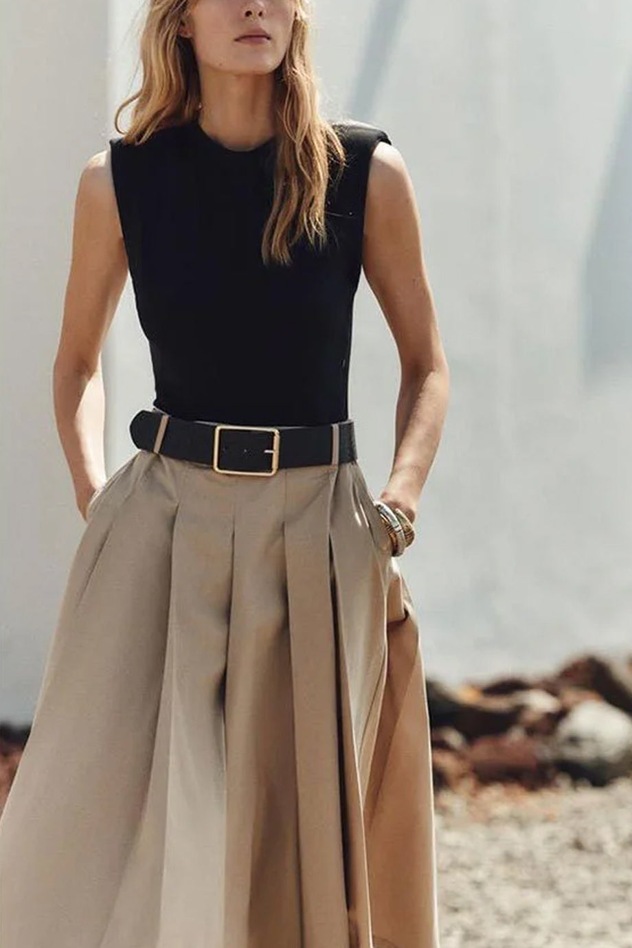 Terra Midi Jurk met Ceintuur en Geplooide Rok
