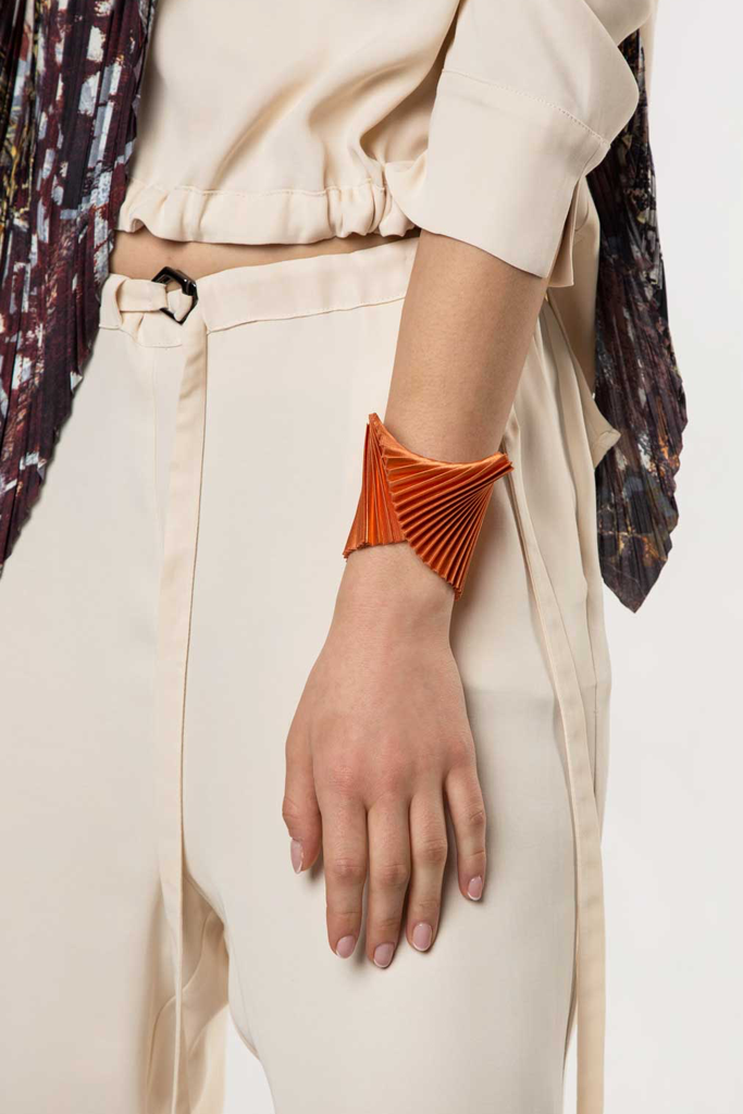 Shell stoffen armband met plooien