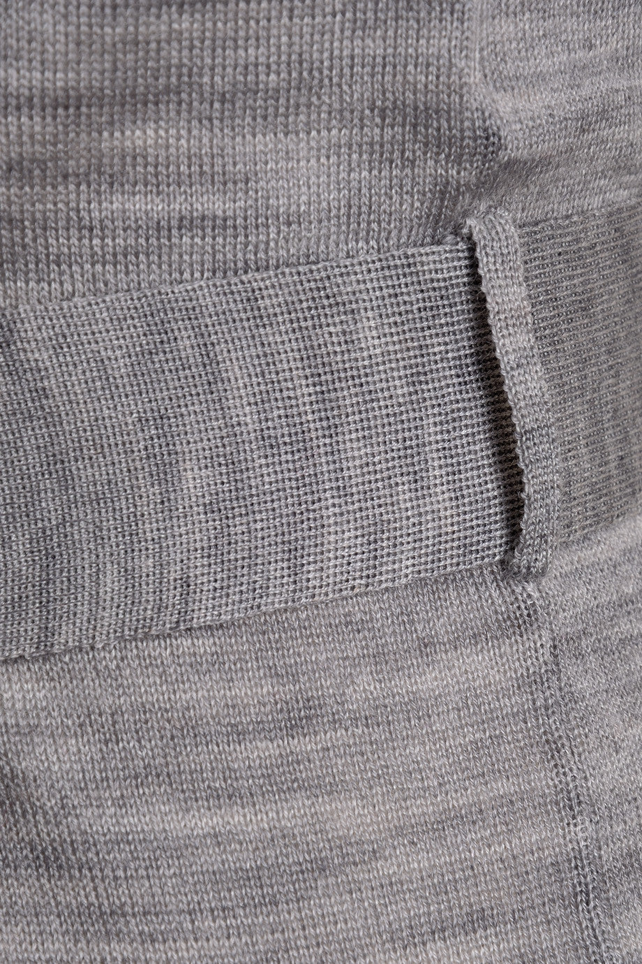 IVA Grijs Gebreid Vest met Ruches