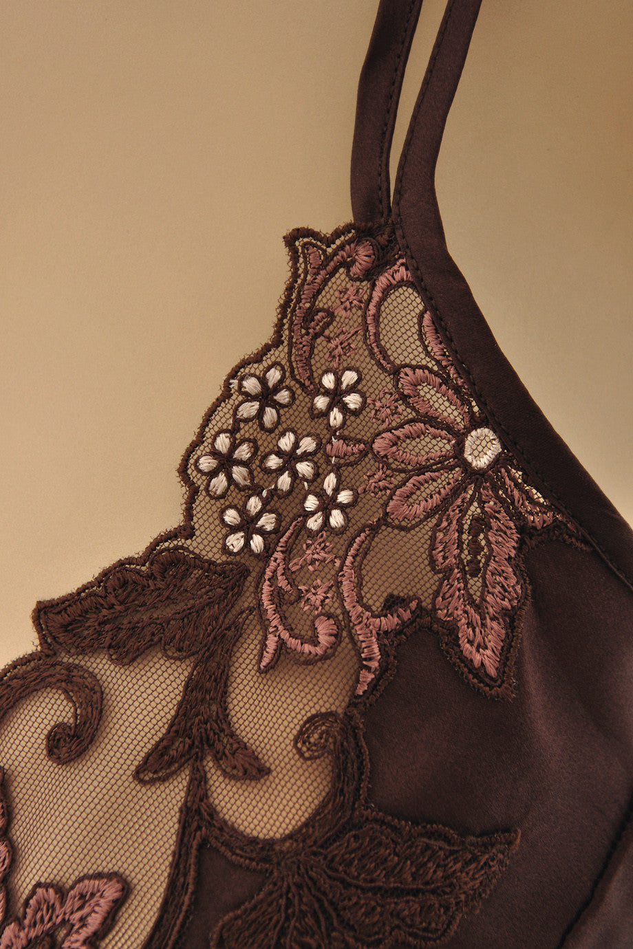 Mεταξωτό Καφέ Νεγκλιζέ - Cotton Club | Γυναικεία Εσώρουχα