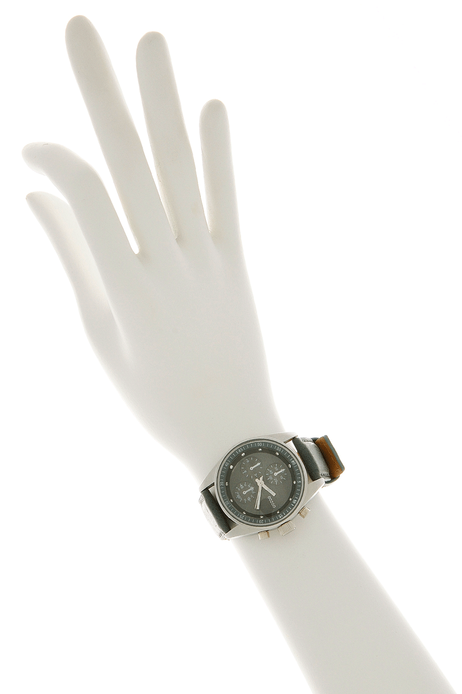 C3787 Gray Leather Watch